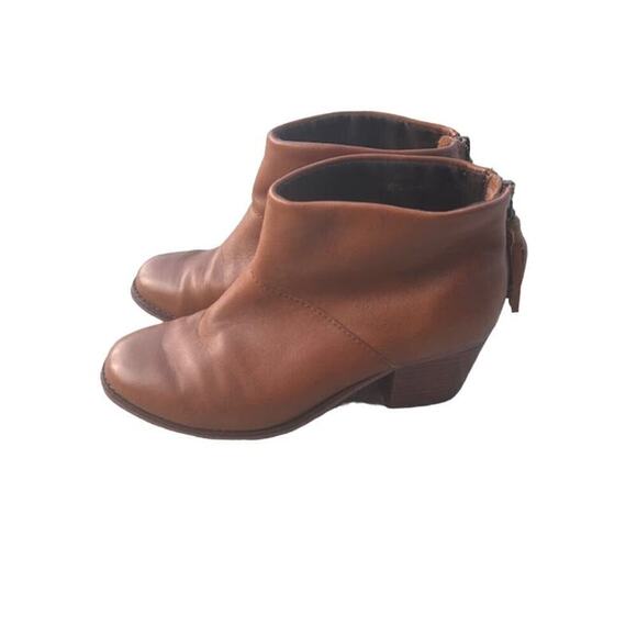 Tom's Carpe Diem Ankle Boots Booties Back Zipper with Tassel Size 6 Caramel - Picture 2 of 6